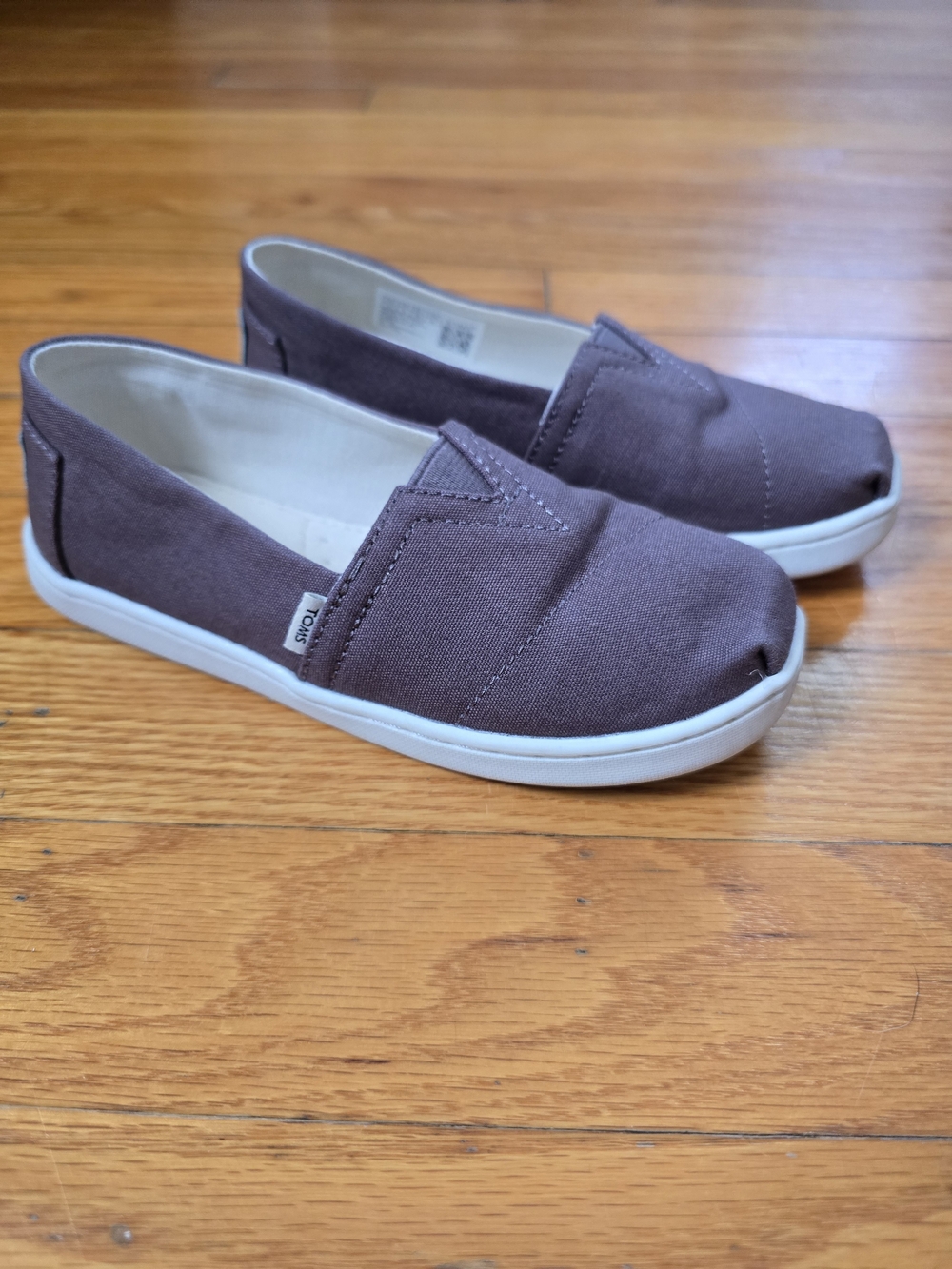Toms Classic Girls Slip Ons